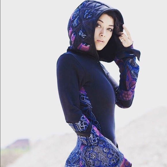 fourth dimension Tops - Intergalactic bell sleeve mandala hoodie